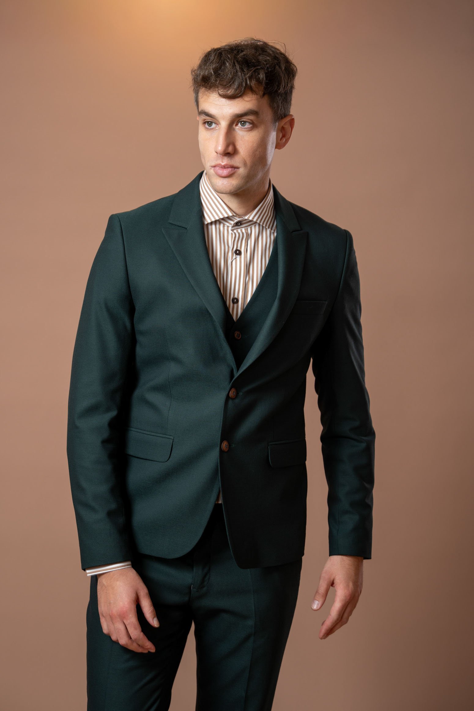 Muško maslinasto odelo - Image 4