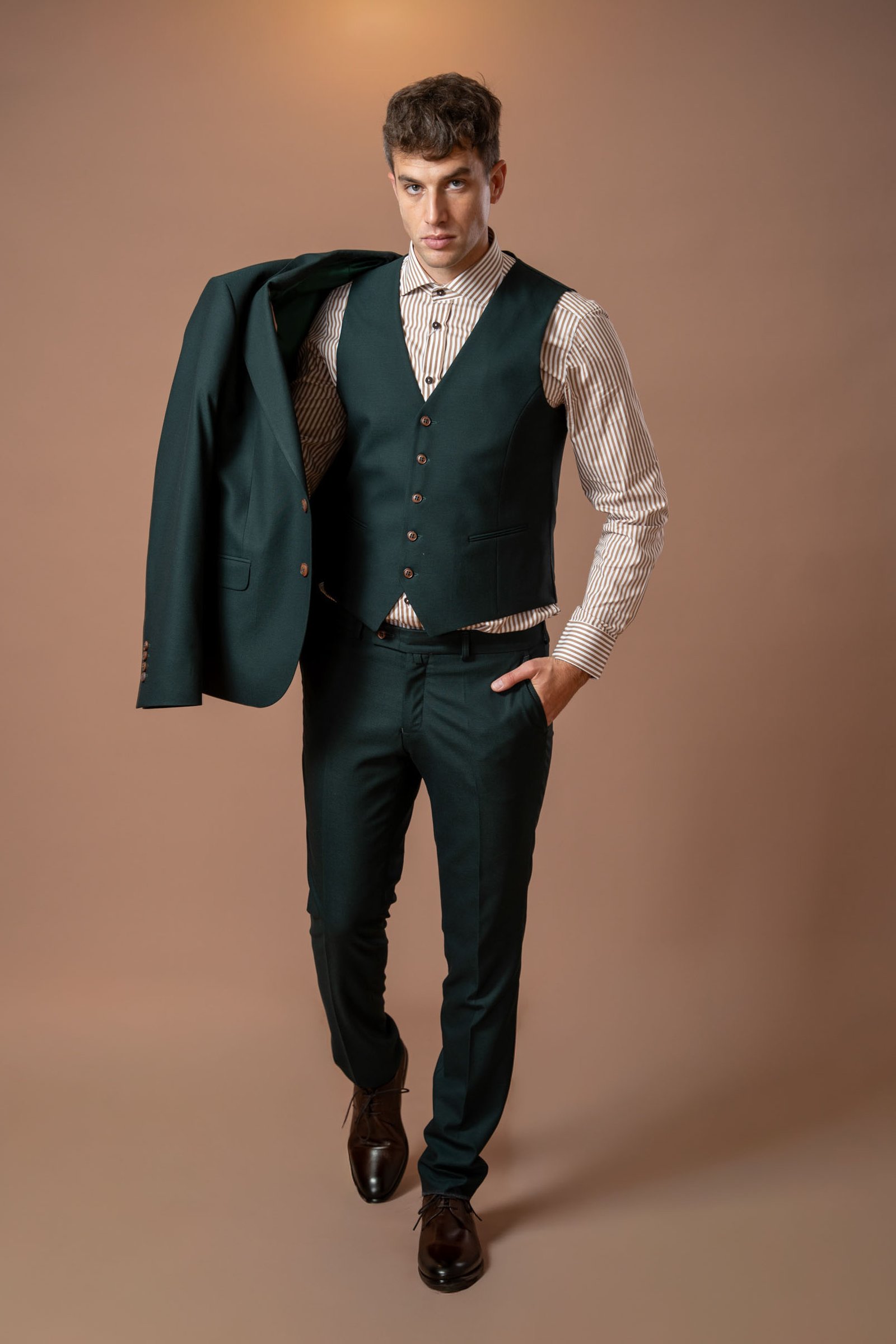 Muško maslinasto odelo - Image 9