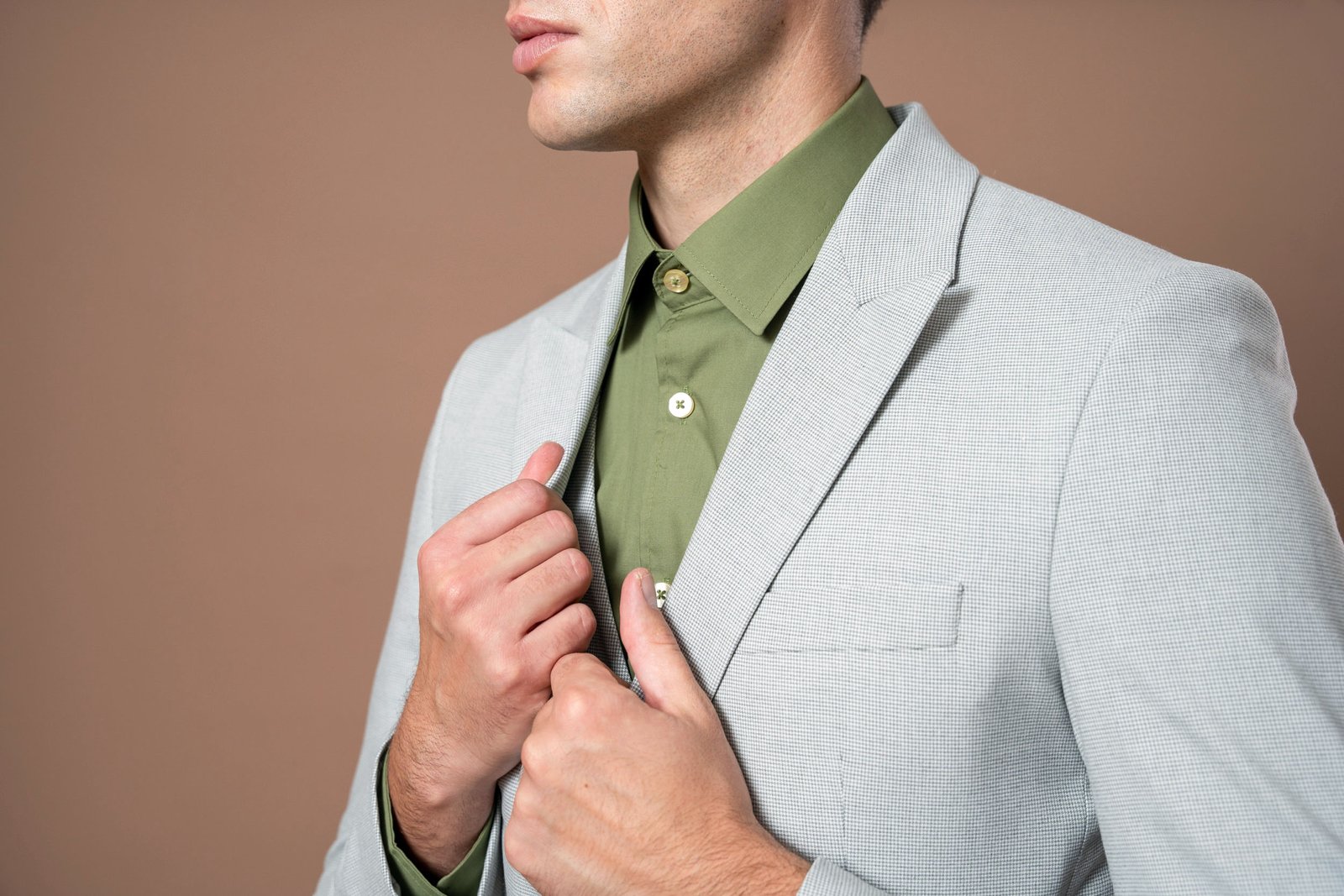 Muško svetlosivo trodelno odelo sa tamnosivim prugama (pepito) - Image 7