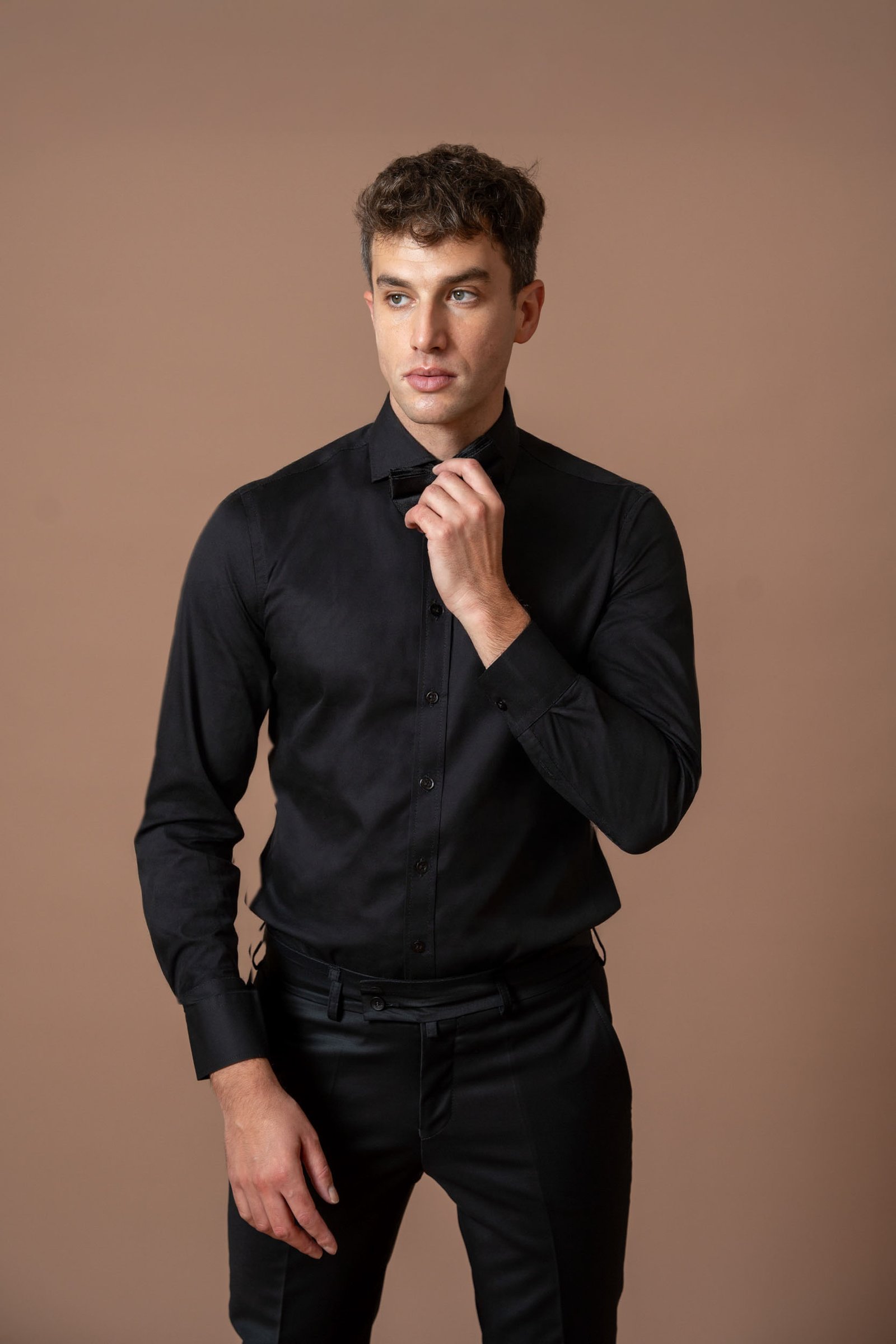 Muške crne pantalone sa užom nogavicom - Image 6