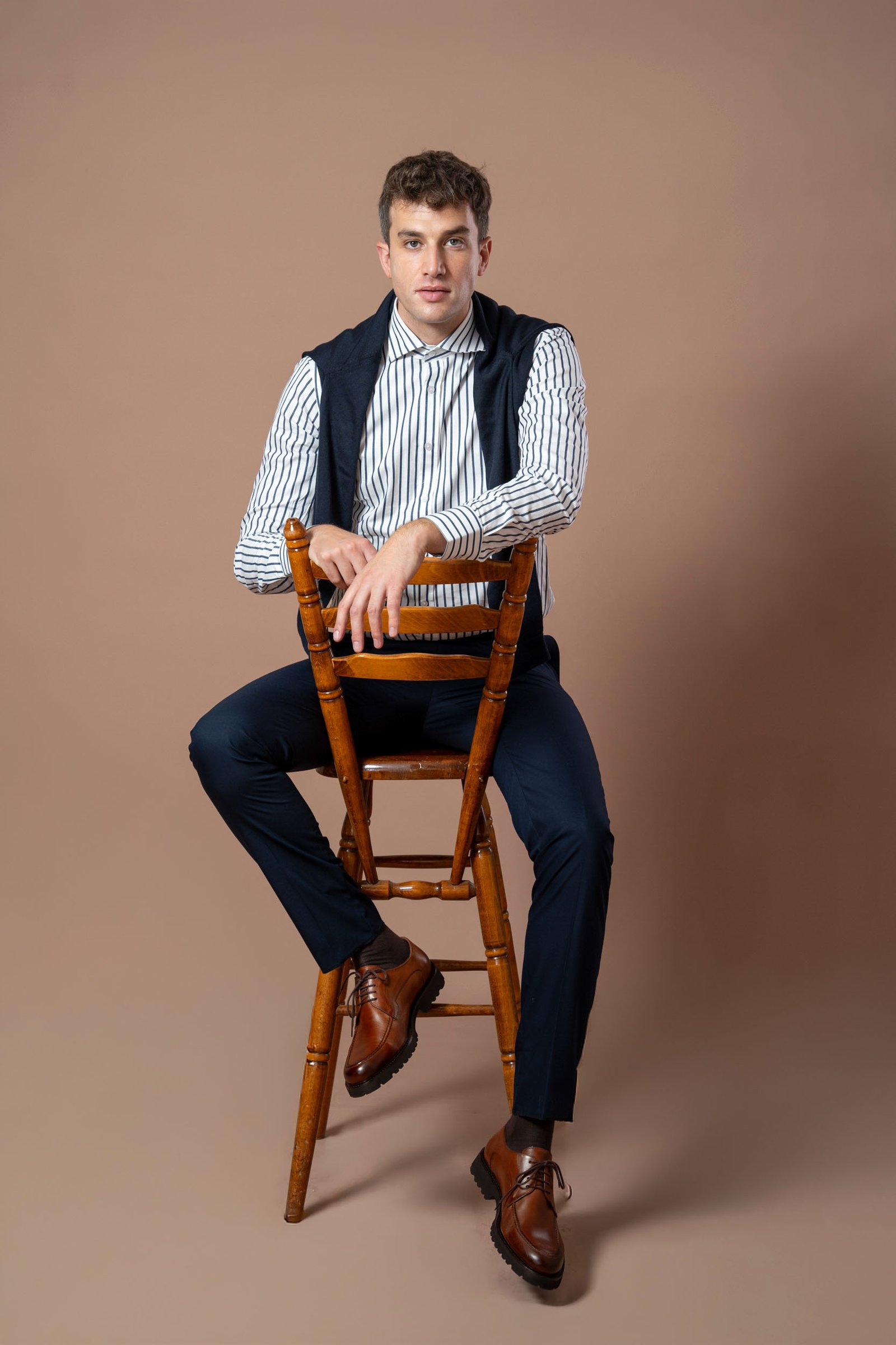 Muške teget pantalone sa užom nogavicom - Image 10