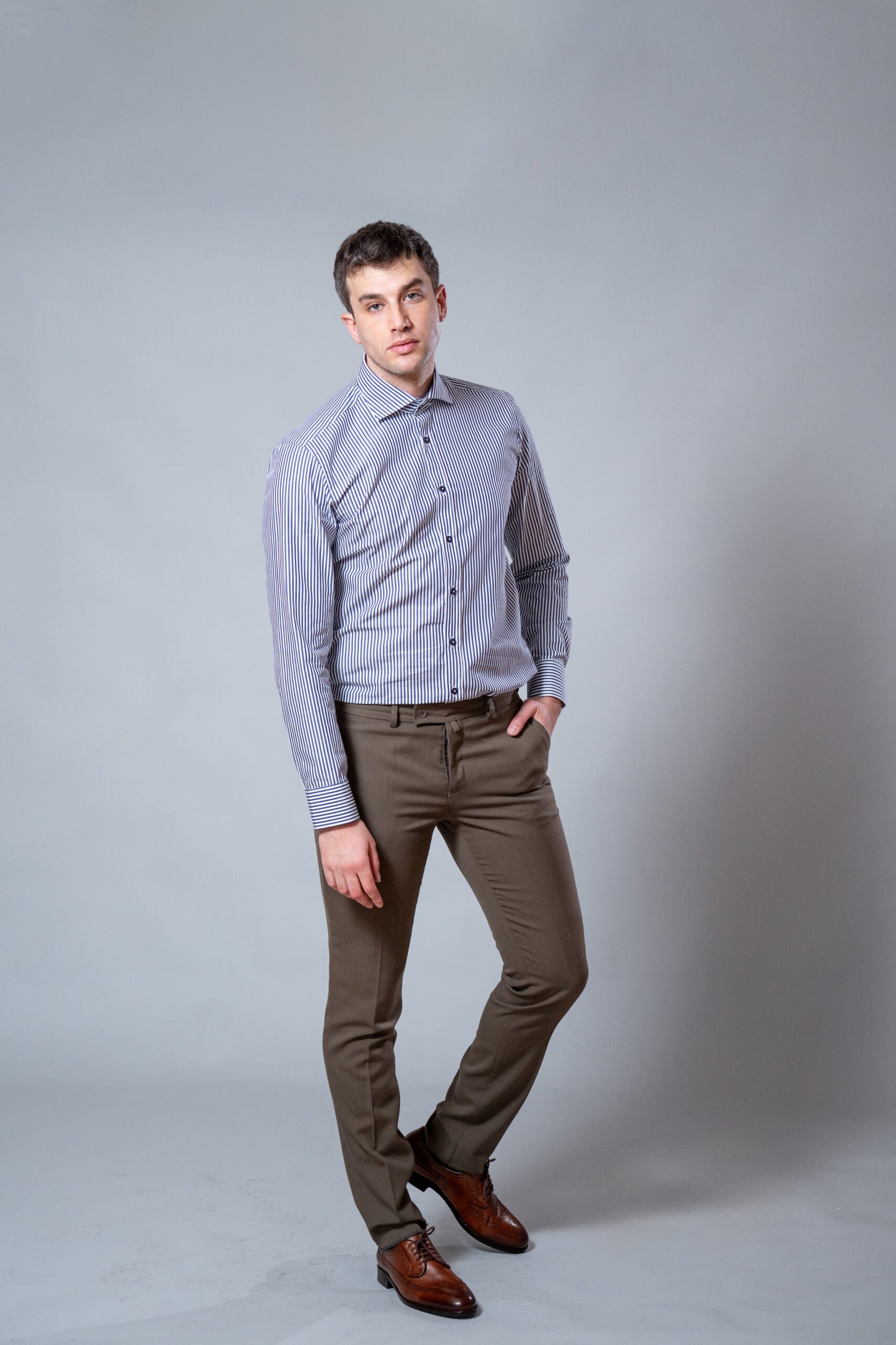 Muška košulja teget sa belim prugama,slim fit - Image 3