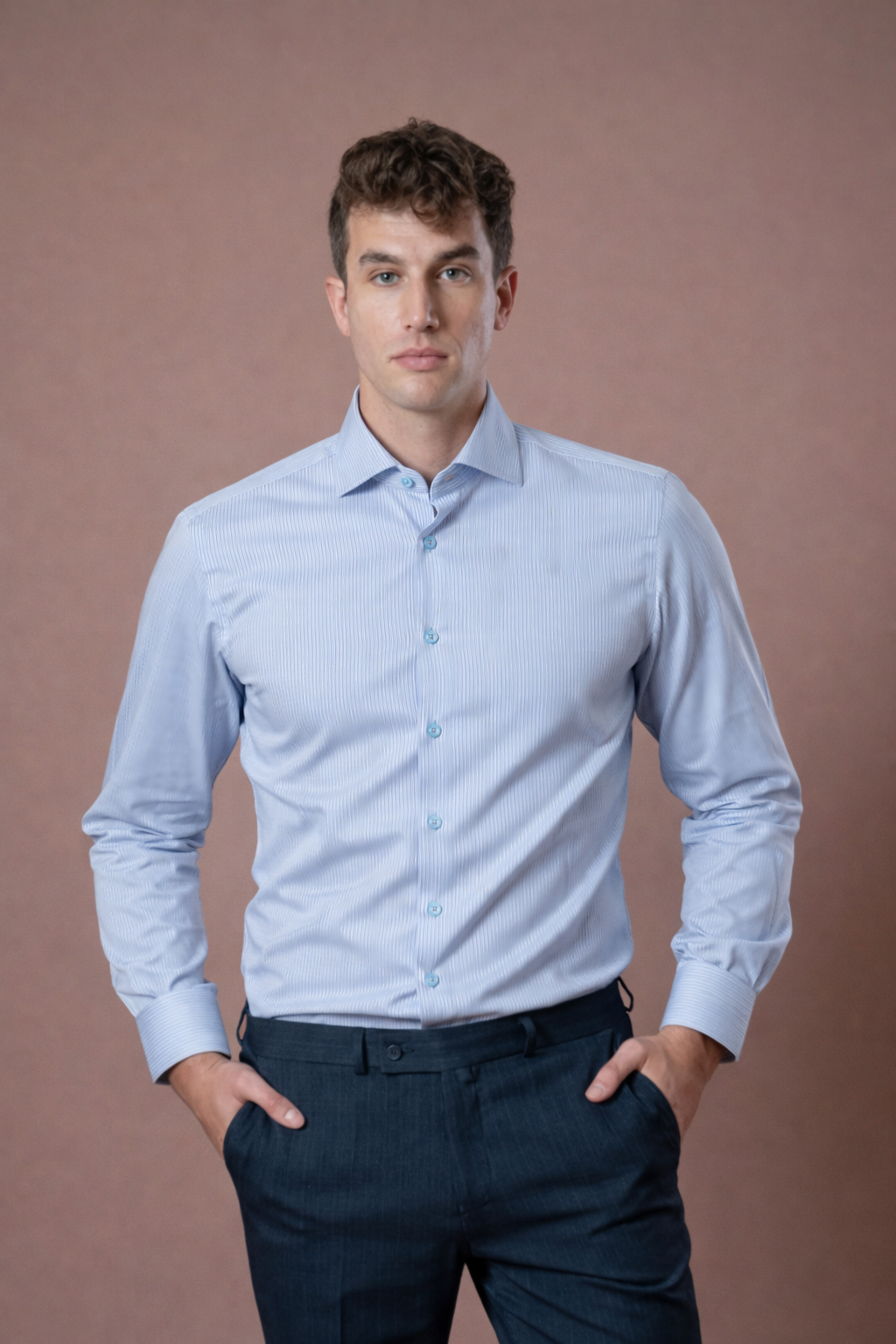 Muška košulja bela sa svetloplavim prugama,slim fit