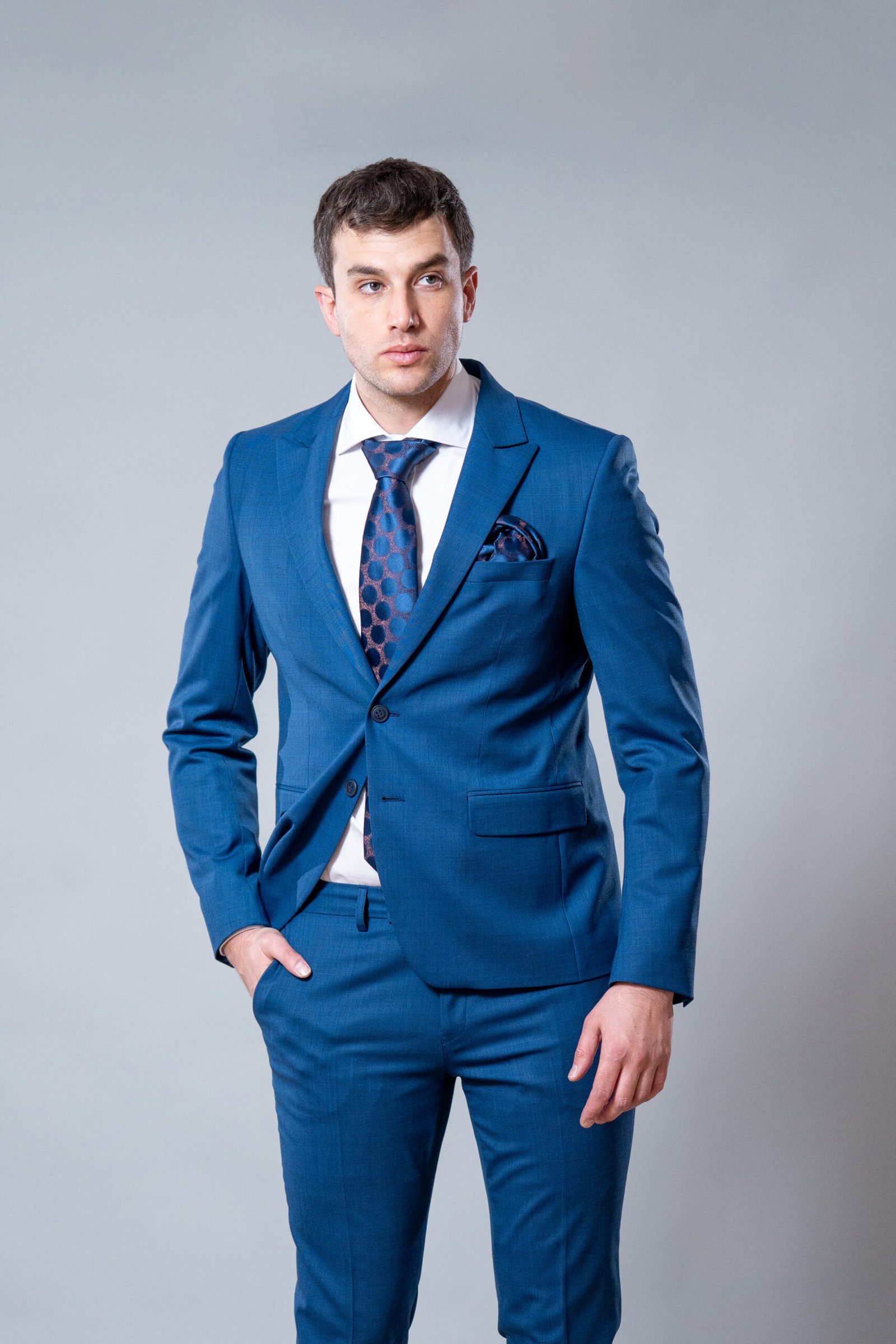 Muško plavo odelo - Image 2