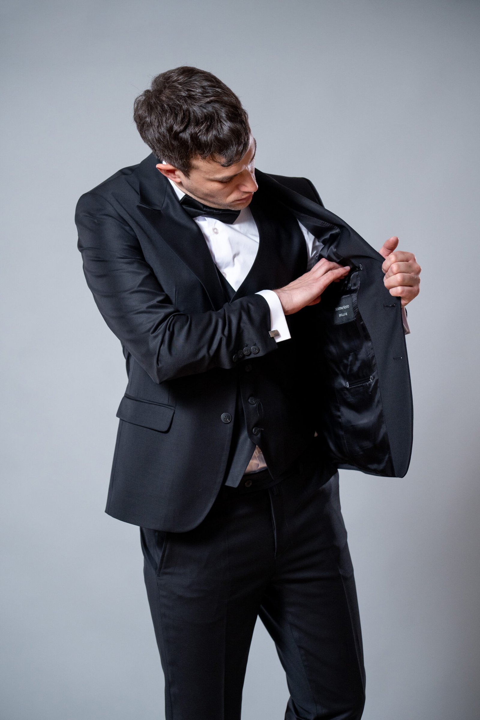 Muško crno elegantno odelo - Image 5