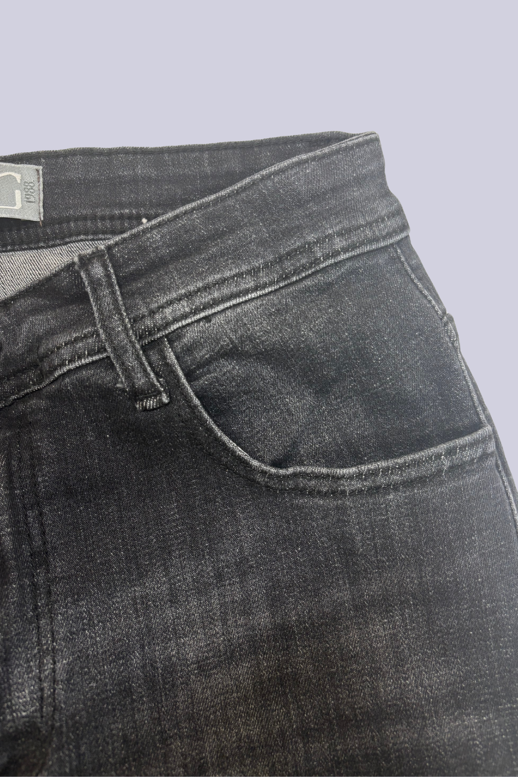 Muške crne farmerice - Image 2